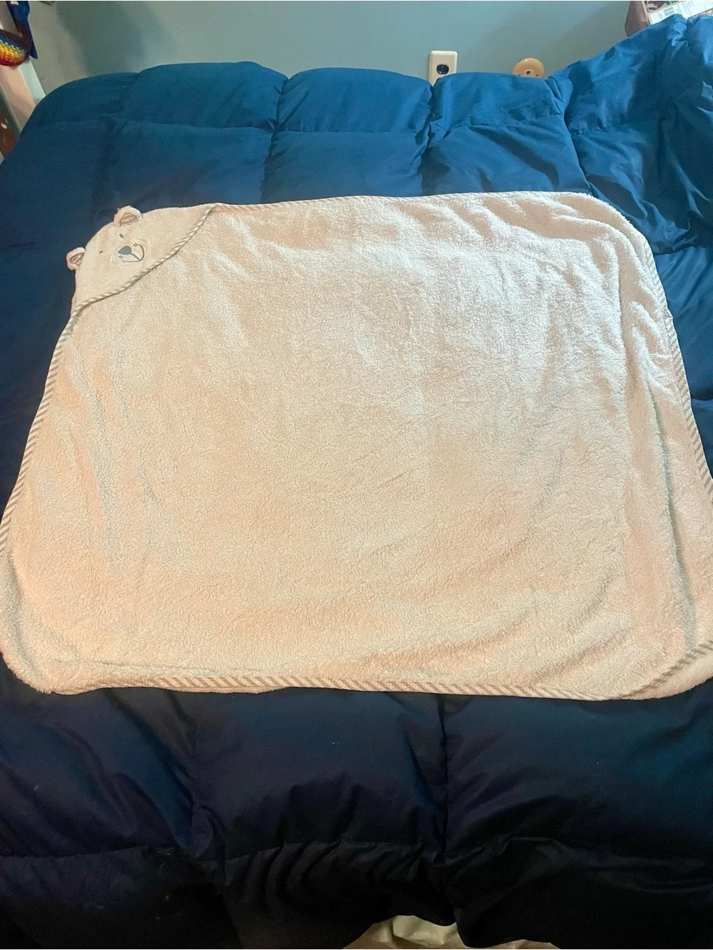 Bear Hooded Baby Towel - 100% bamboo